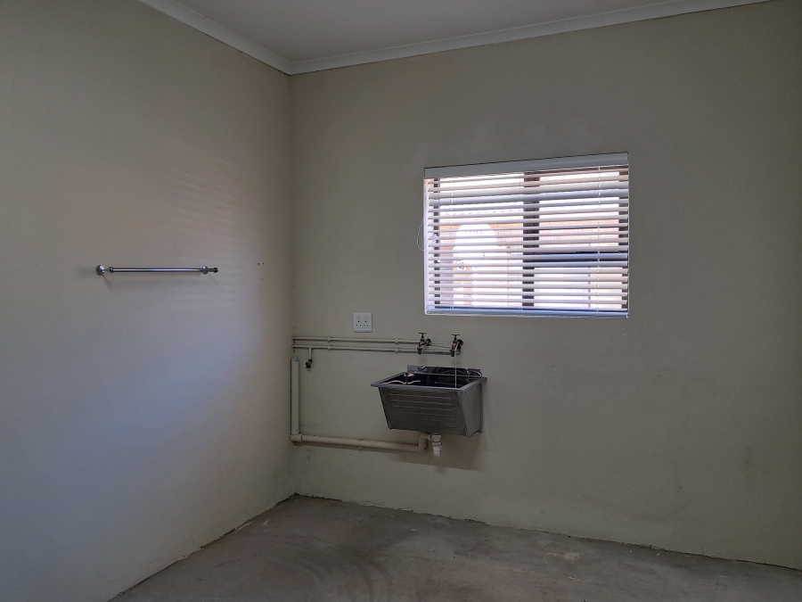 2 Bedroom Property for Sale in Jeffreys Bay Central Eastern Cape